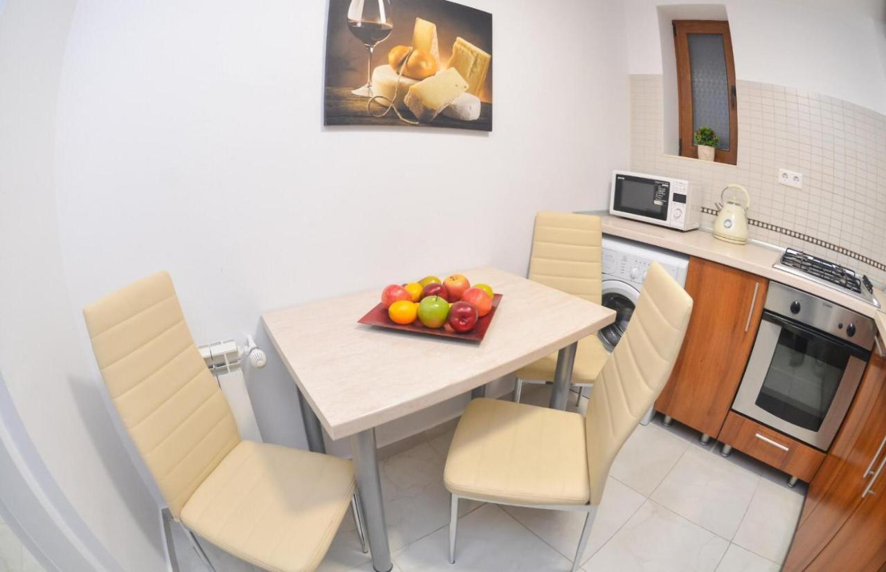 Spacious And Modern Apartment Close To Old City Bucureşti Eksteriør bilde